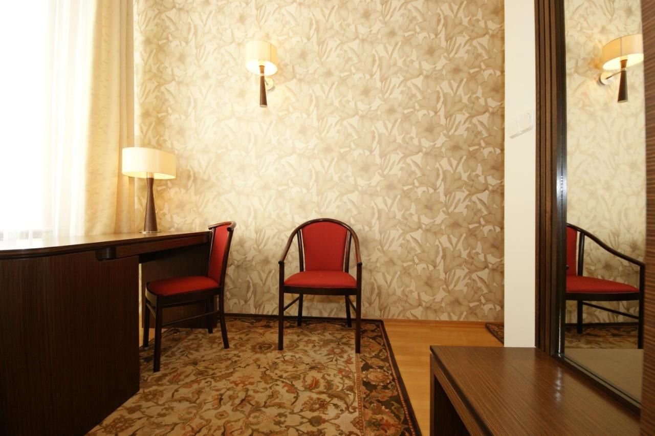 Отель Hotel Zamkowy Слупск-32